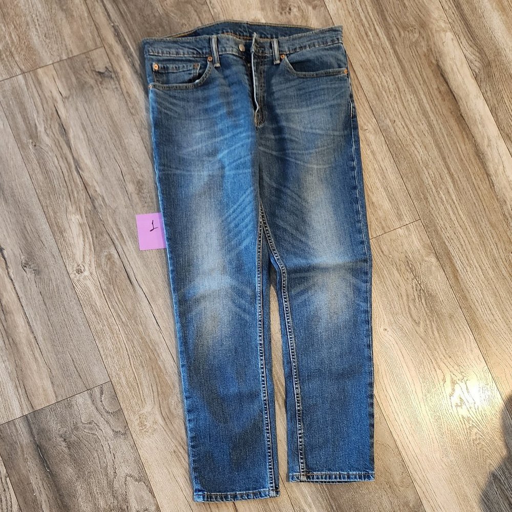 Levis 511 Jeans #1 marker